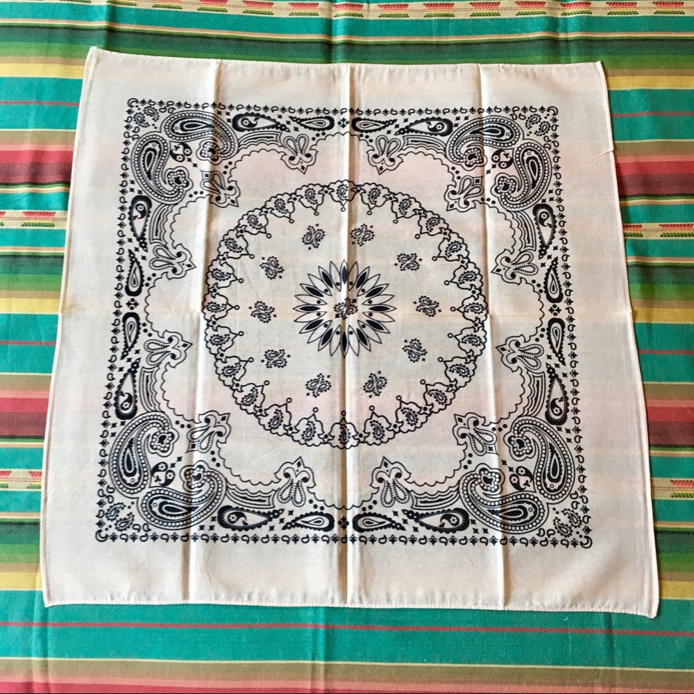 NWOT Cream bandana/Face Mask 😷